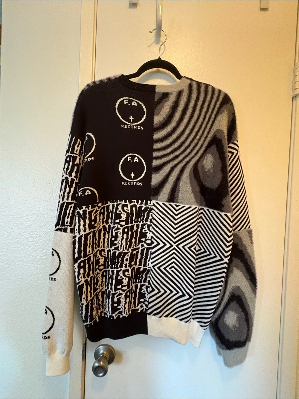 FA crewneck mixed
